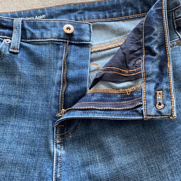 Talbots Flawless High Waisted Modern Ankle Jeans Size 8P - Picture 5 of 9